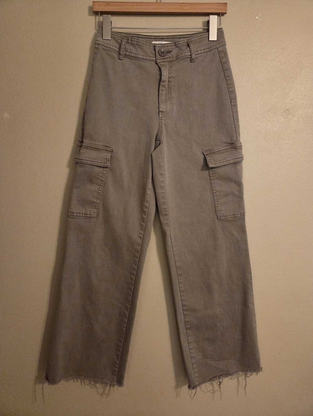 OAT NEW YORK Olive Green Wide Leg Raw Hem High Rise Cargo Utility Pants Size 27
